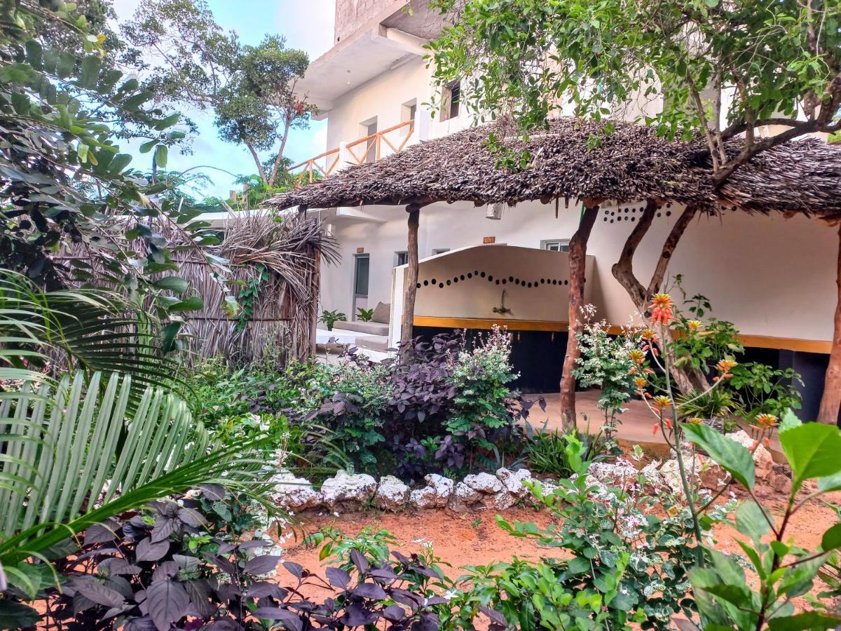 Watamu Beach Cottages B&B Zewnętrze zdjęcie