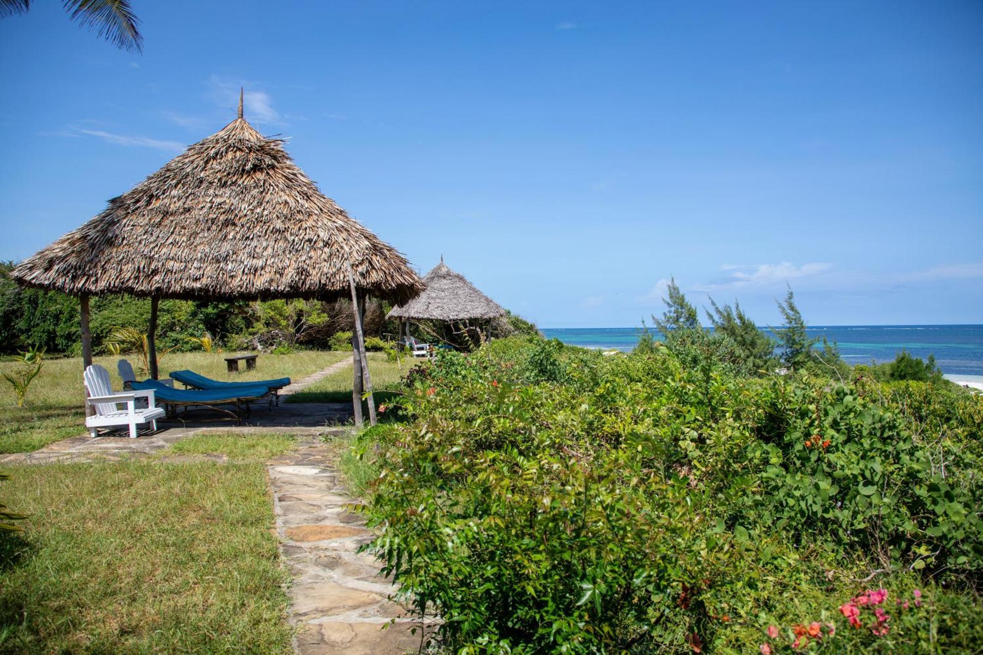 Watamu Beach Cottages B&B Zewnętrze zdjęcie